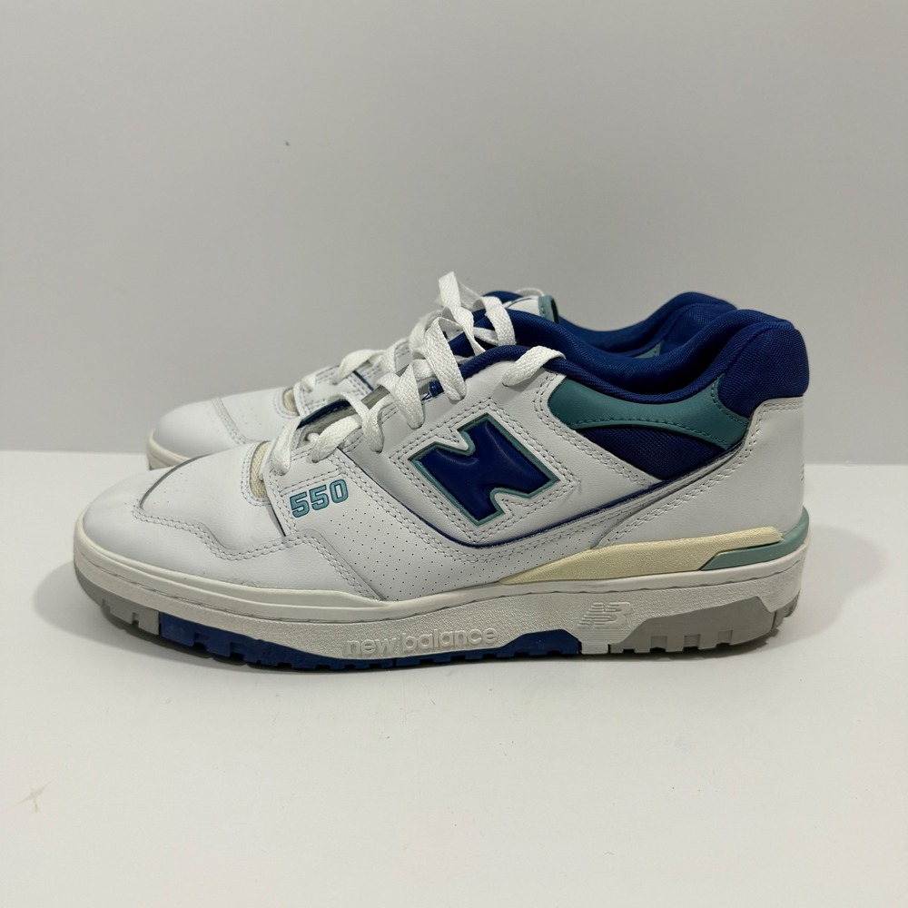 New Balance 550 Sneaker Mens 10.5 White Blue Good BB550NCC Low Top Leather